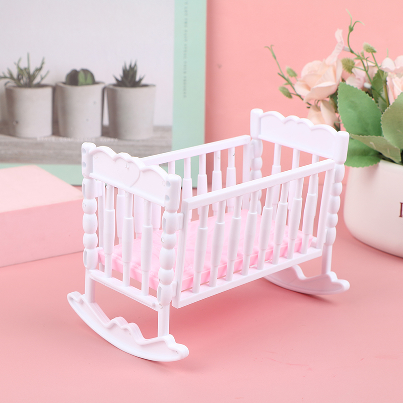 미니 베이비 쉐이커 딸랑이 장난감 핑크 화이트 인형 집 - Baby Nursery Bed 리뷰 및 가격